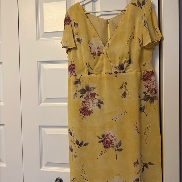 Floral Yellow Dress - Picture 4 of 4